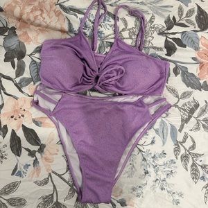 New and Never worn Shein Bikini size 1x. Fits a large 14-16.